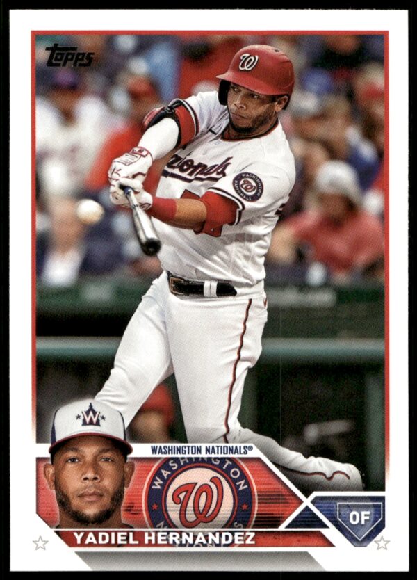 2023 Topps Series 1 Yadiel Hernandez #257 (Front)