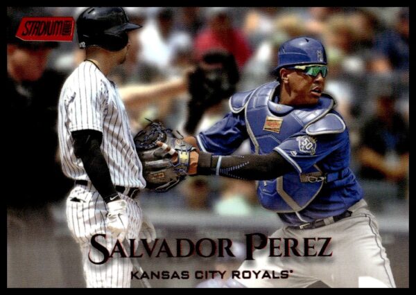 2019 Topps Stadium Club Salvador Perez Red Foil #198 (Front)