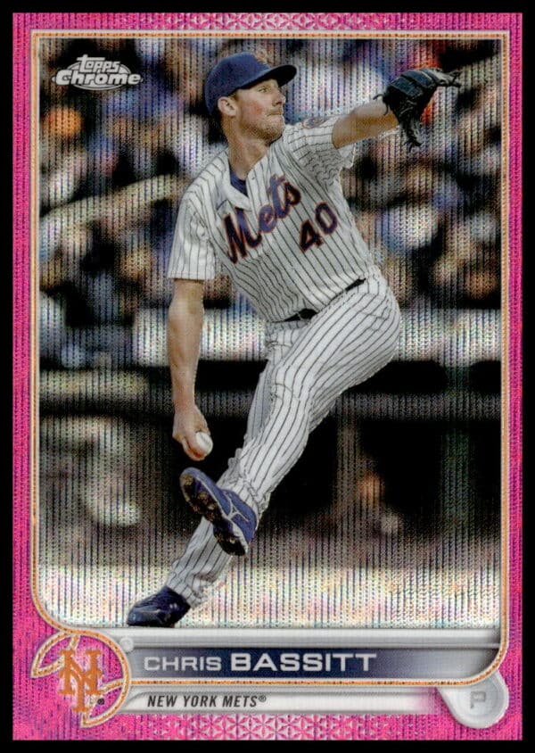 2022 Topps Chrome Update Chris Bassitt Pink Wave Refractor #USC179 (Front)