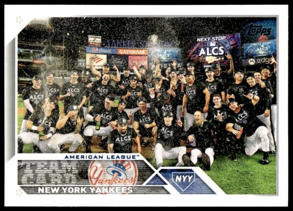 2023 Topps Series 2 New York Yankees #516 (Front)